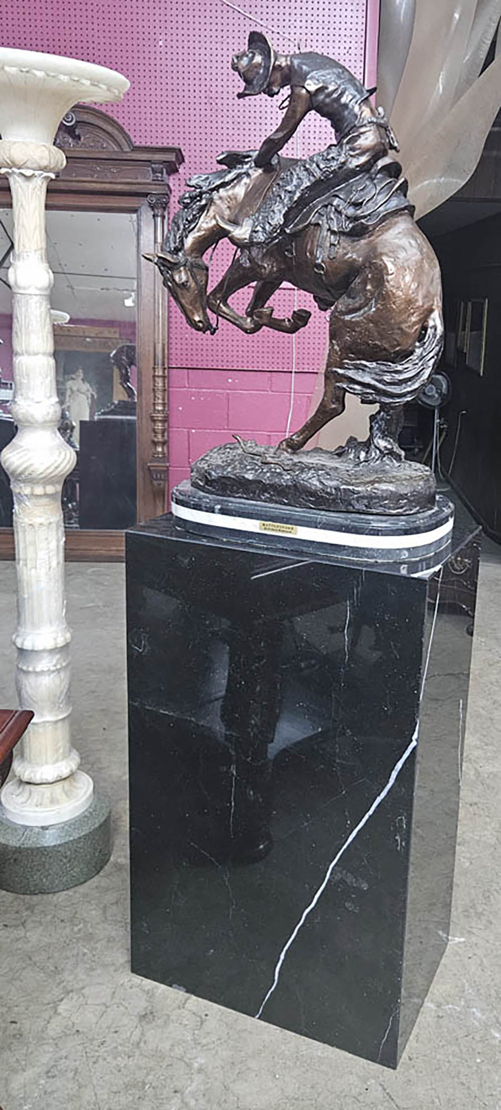 Auction Image